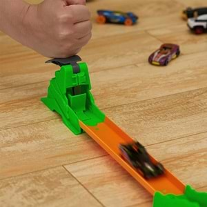 Hot Wheels Heyecanlı Atlayıs Akrobası Setı Hkx47